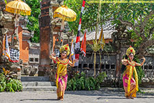 female dancers