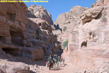 trail to Al-Deir